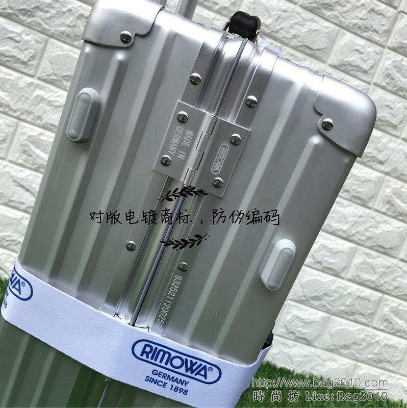 RIMOWA日默瓦 拉箱/拉杆箱 Classic flight 系列 全鋁鎂合金 8016復古款 高級手工坊精品 20寸登機箱  xbt1120